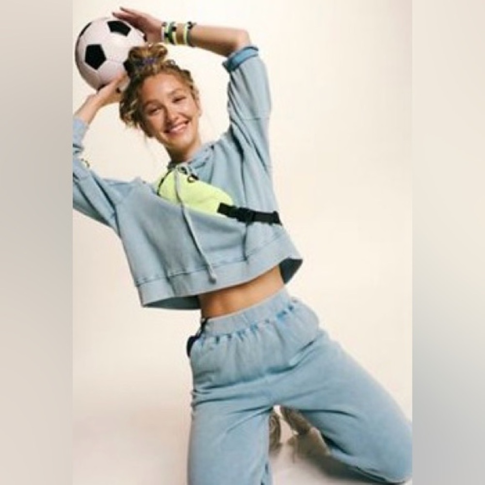 Free People Day To Day 2 pc Sweatsuit Crop Hoodie Jogger Sweatpants Blue SZ L